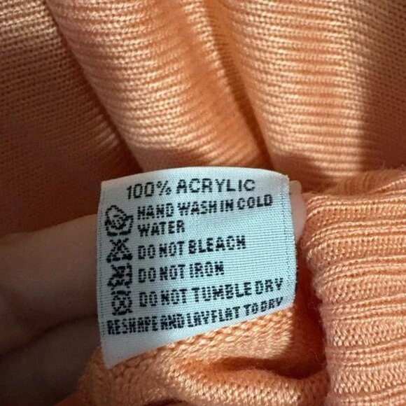 Como house Italy, size Large men’s Peach Argyle Sweater with extra long sleeves - Picture 3 of 6